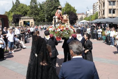 Procesión de los santos.