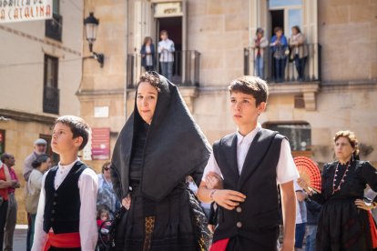 Lunes de Bailas por la mañana, último día de San Juan 2023 en Soria.