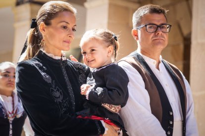 Lunes de Bailas por la mañana, último día de San Juan 2023 en Soria.