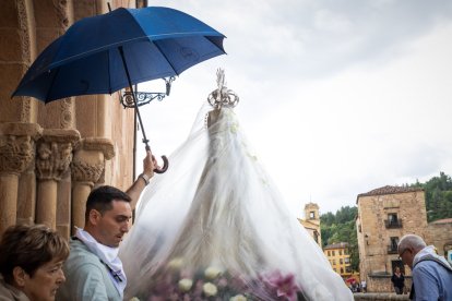 Lunes de Bailas por la mañana, último día de San Juan 2023 en Soria.