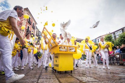 Lunes de Bailas por la mañana, último día de San Juan 2023 en Soria.