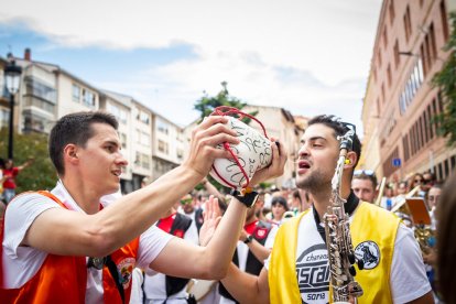 Las Bailas, como siempre junto al Duero, el último día de las fiestas de San Juan.