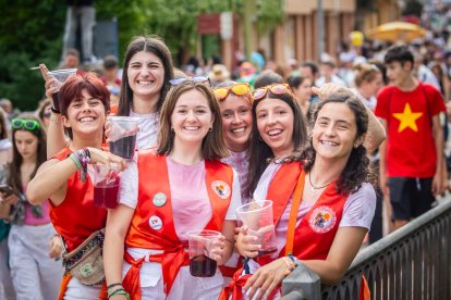 Las Bailas, como siempre junto al Duero, el último día de las fiestas de San Juan.