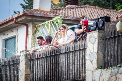 Las Bailas, como siempre junto al Duero, el último día de las fiestas de San Juan.