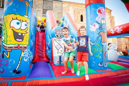 El barrio del Calaverón celebra sus fiestas