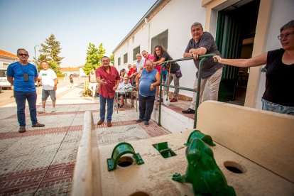 Tarde de juegos en la Barriada