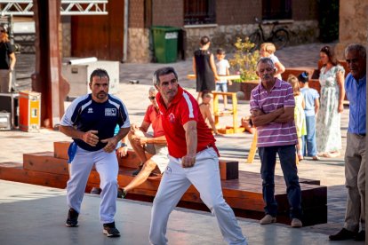 Fiestas de Osma con pelota a mano y juegos populares