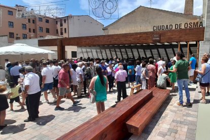 Inauguración de la nueva plaza en Osma