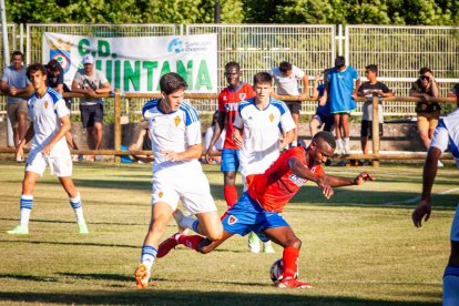 El CD Numancia empata en Quintana contra el Deportivo Aragón