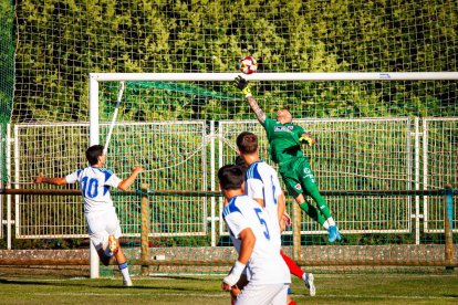 El CD Numancia empata en Quintana contra el Deportivo Aragón