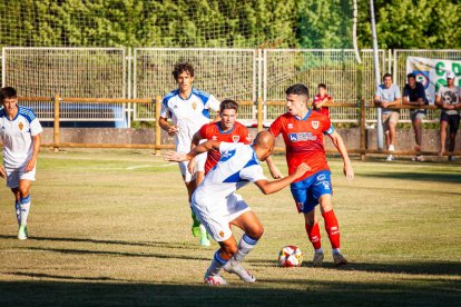 El CD Numancia empata en Quintana contra el Deportivo Aragón