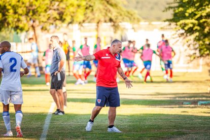El CD Numancia empata en Quintana contra el Deportivo Aragón