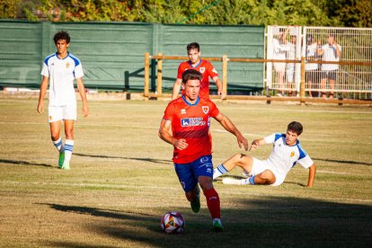 El CD Numancia empata en Quintana contra el Deportivo Aragón