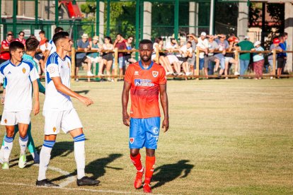 El CD Numancia empata en Quintana contra el Deportivo Aragón