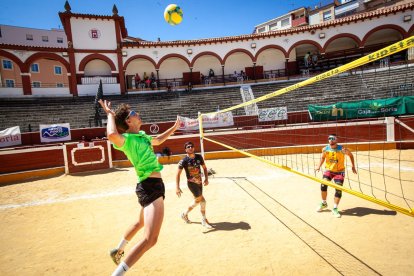 Fases finales del Voley Plaza
