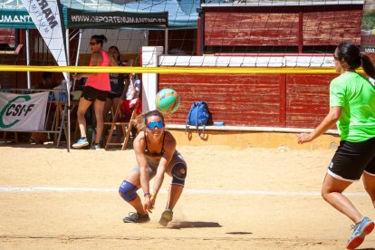 Fases finales del Voley Plaza