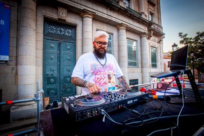 Danza urbana por un rap igualitario