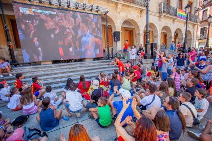 La final fue seguida en la pantalla gigante de la Plaza Mayor
