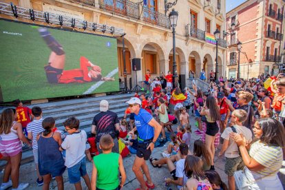 La final fue seguida en la pantalla gigante de la Plaza Mayor
