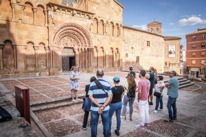 Las rutas turísticas recorren los distintos monumentos de Soria