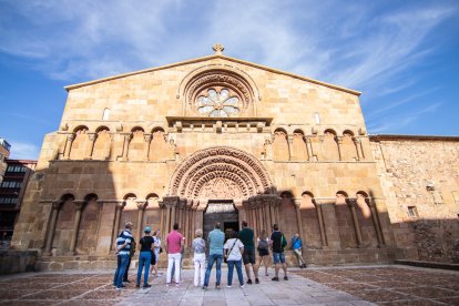 Las rutas turísticas recorren los distintos monumentos de Soria