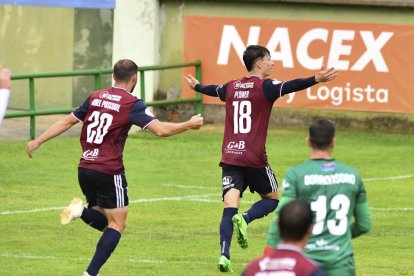 Plomer fue el verdugo del Numancia con su doblete.