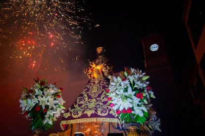 Almazán vibró acompañando al Nazareno