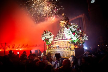 Almazán vibró acompañando al Nazareno
