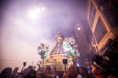 Almazán vibró acompañando al Nazareno