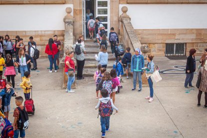 Los alumnos vuelven a las aulas