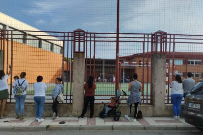 Los alumnos vuelven a las aulas