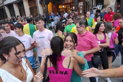 Los sanestebeños viven sus días festivos a lo grande