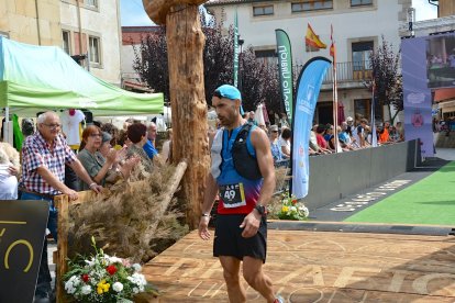 La Desafío Urbión llenó Covaleda de Atletismo de alto nivel.