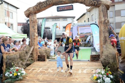 La Desafío Urbión llenó Covaleda de Atletismo de alto nivel.