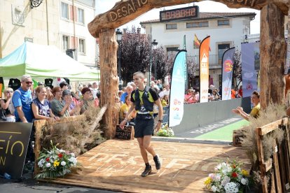 La Desafío Urbión llenó Covaleda de Atletismo de alto nivel.