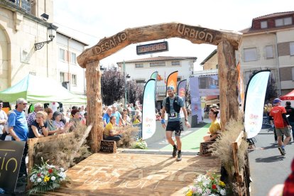 La Desafío Urbión llenó Covaleda de Atletismo de alto nivel.