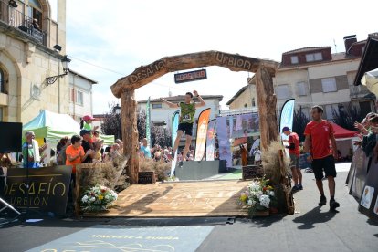 La Desafío Urbión llenó Covaleda de Atletismo de alto nivel.