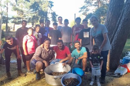 Duruelo de la Sierra celebró su primer Cangrejo Fest.