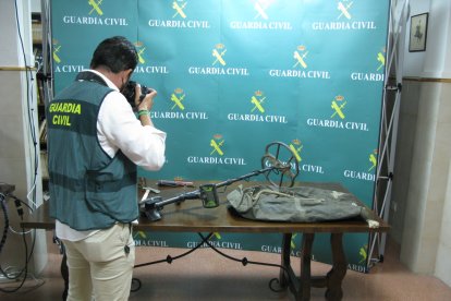 Efectos intervenidos al detenido y los investigados.
