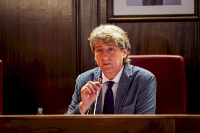 Entrega de distinciones a los agentes municipales
