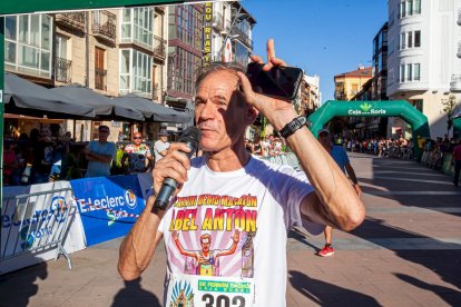 Tarde de atletismo con cerca de un millar de corredores