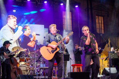 Concierto de Dos pájaros y un trío para celebrar las fiestas del patrón