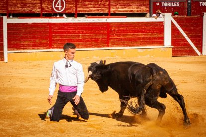 Espectáculo matinal de la feria taurina