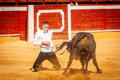 Espectáculo matinal de la feria taurina