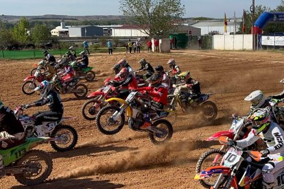Cabeza de Perro volvió a ser el escenario del mejor motocross.