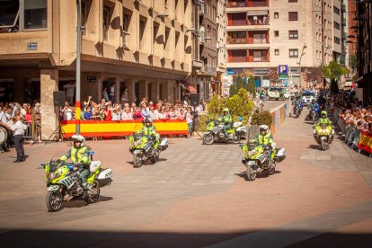 El desfile se celebró en el Día de la Hispanidad
