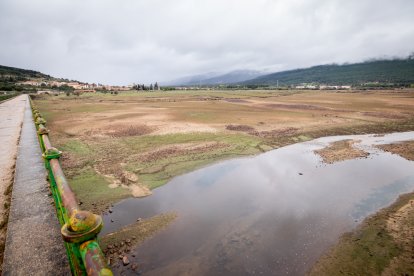 Cuerda del Pozo roza el 40% de su capacidad en octubre.