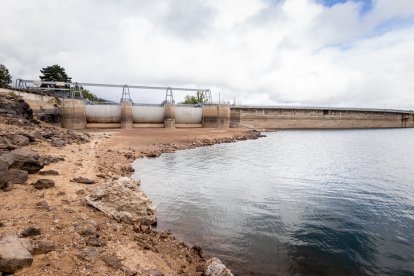 Cuerda del Pozo roza el 40% de su capacidad en octubre.
