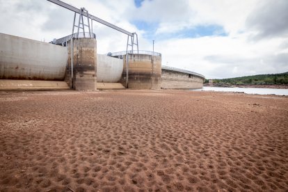 Cuerda del Pozo roza el 40% de su capacidad en octubre.