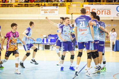 El Grupo Herce voley es oro puro en este inicio de temporada